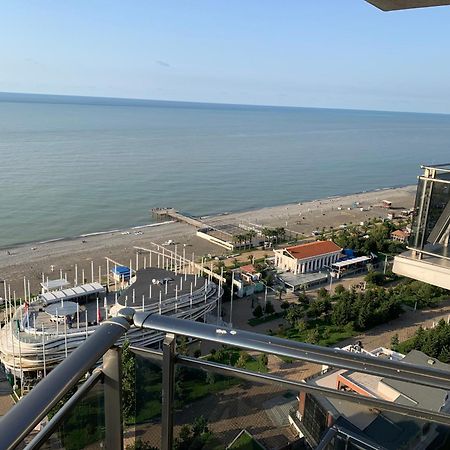 Orbi Sea Towers Batumi Resort エクステリア 写真