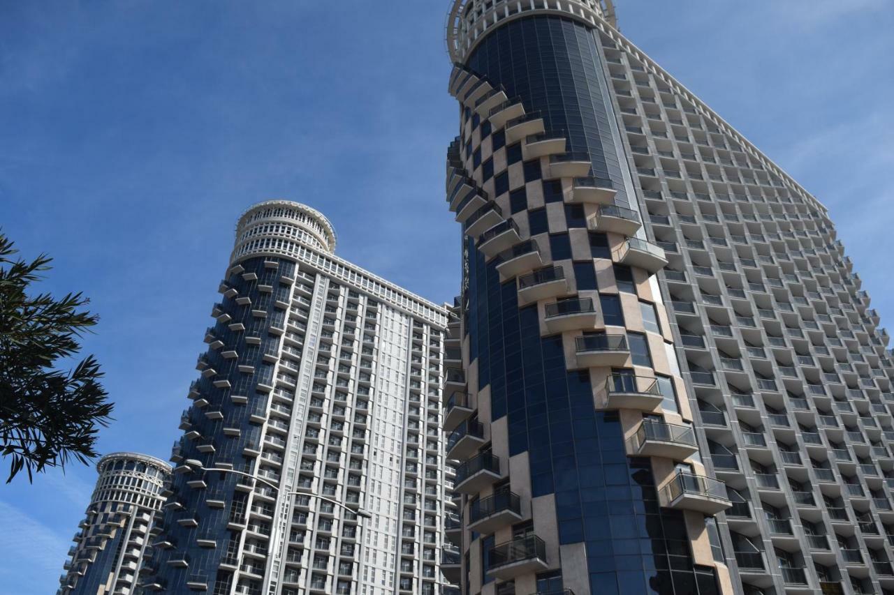 Orbi Sea Towers Batumi Resort エクステリア 写真